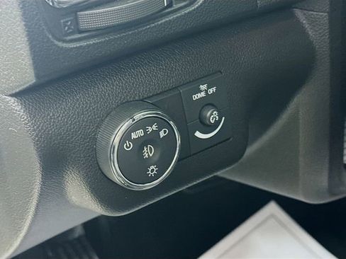 Used 2009 GMC Acadia SLT w/ Technology Package image 11