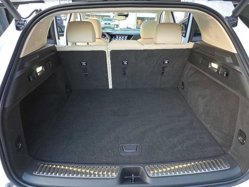 Used 2021 Buick Envision Essence w/ Technology Package I image 23