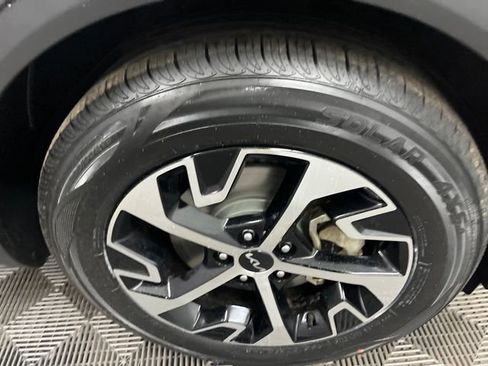 Certified 2023 Kia Sportage EX FWD image 34
