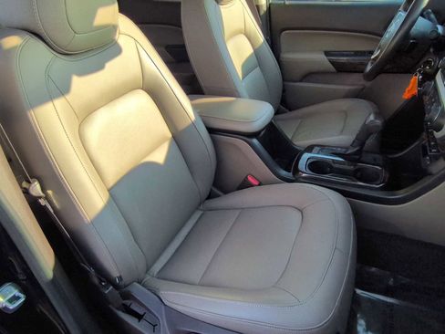 Used 2017 GMC Canyon SLT w/ Driver Alert Package image 22