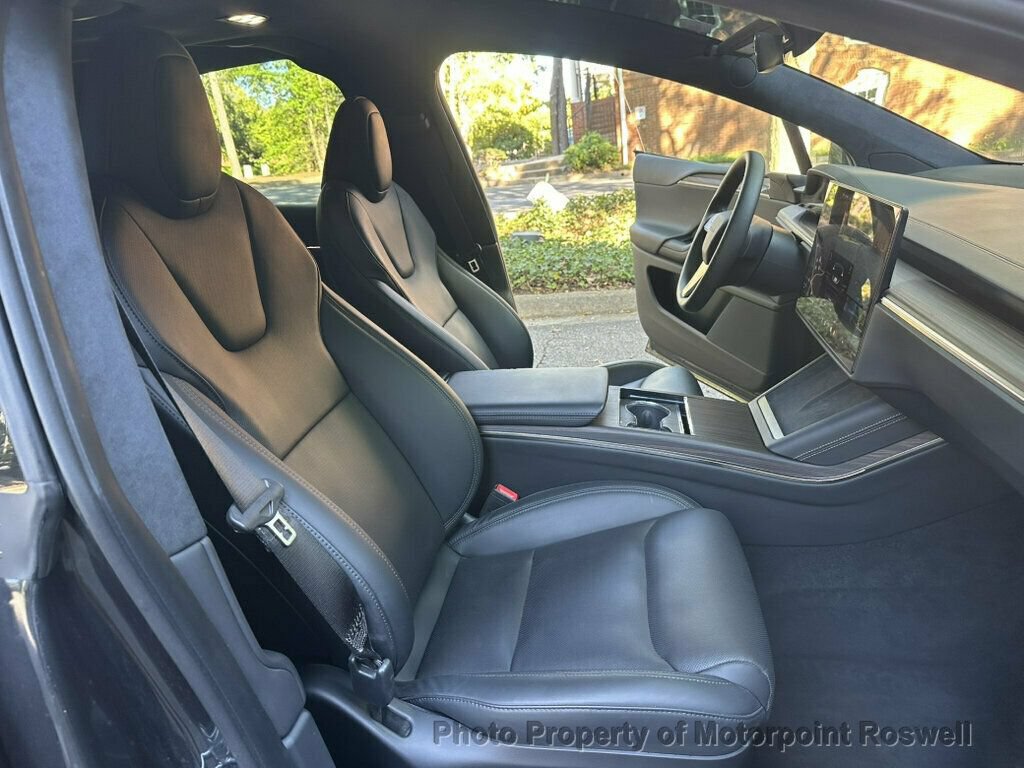 Used 2026 Tesla Model X AWD/4WD image 16