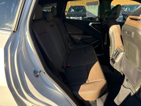 Used 2025 BMW X3 xDrive30i w/ Premium Package image 28