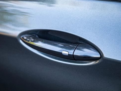 Used 2019 Chevrolet Bolt LT image 21