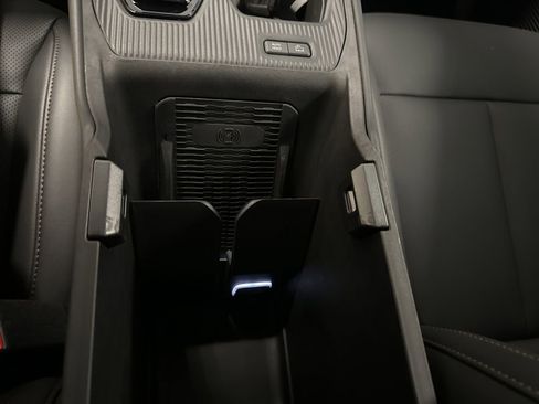 New 2026 Jeep Cherokee Limited AWD/4WD image 32