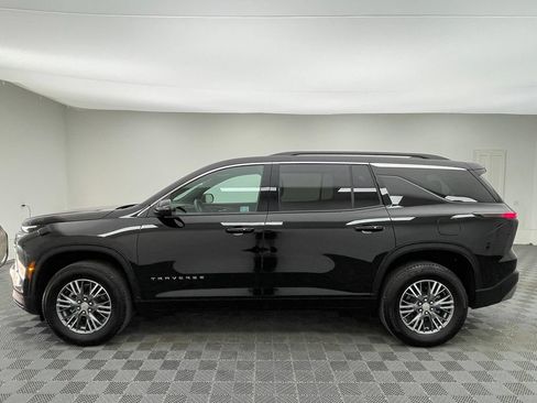 Used 2025 Chevrolet Traverse LT w/ LPO, Floor Liner Package AWD/4WD image 13