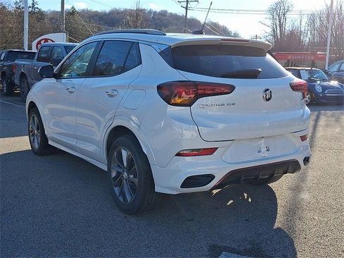 Used 2021 Buick Encore GX Select w/ Sport Touring Package image 4