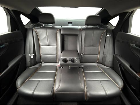 Used 2015 Chevrolet Impala LTZ image 15