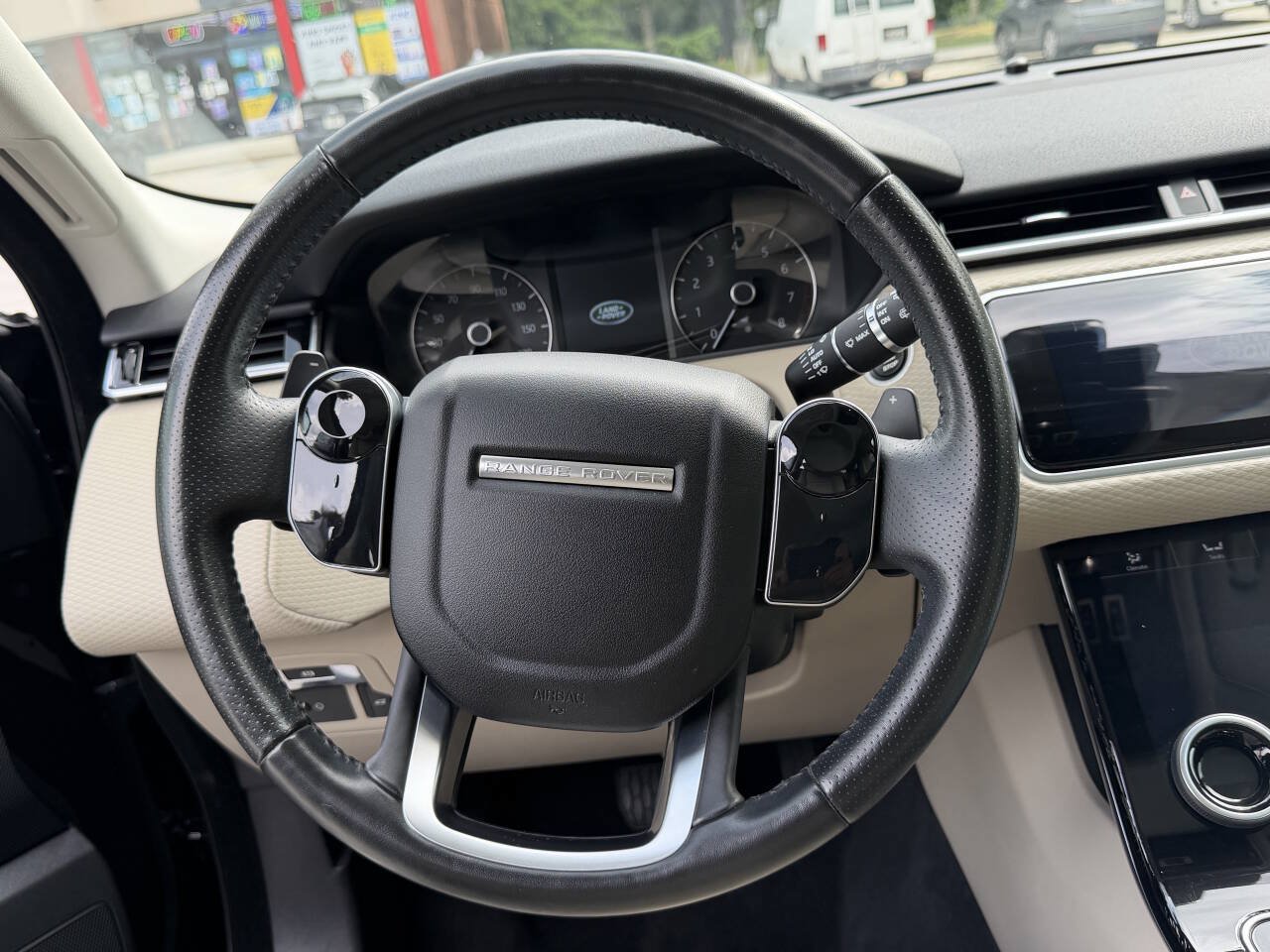 Used 2018 Land Rover Range Rover Velar S AWD/4WD image 14