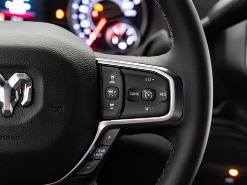 New 2026 RAM 2500 Big Horn AWD/4WD image 16