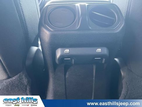 Used 2021 Jeep Wrangler Unlimited Sport AWD/4WD image 15