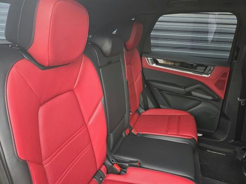 New 2026 Porsche Cayenne S AWD/4WD image 21