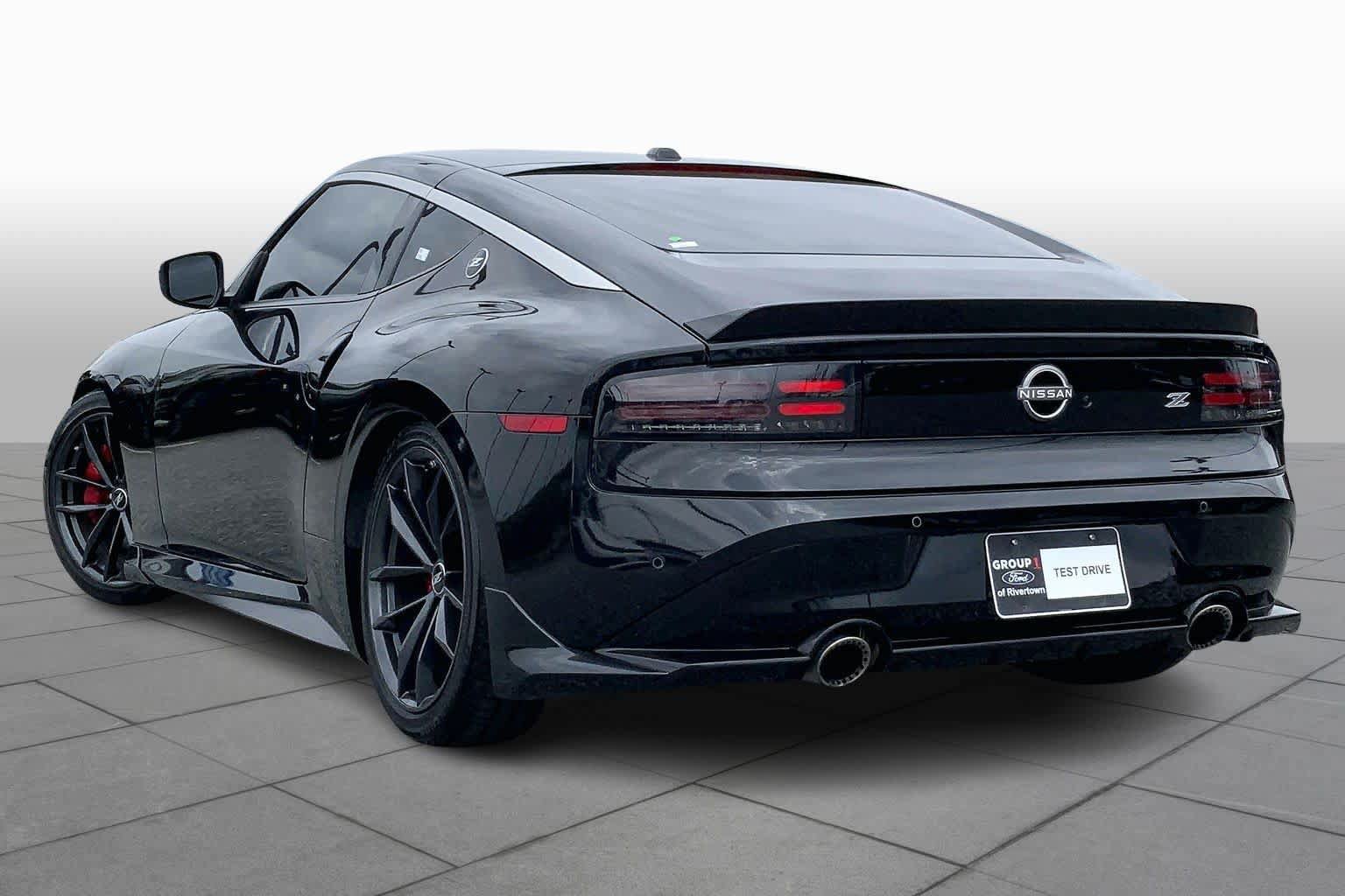Used 2024 Nissan Z Performance w/ Floor Mat Package RWD image 12