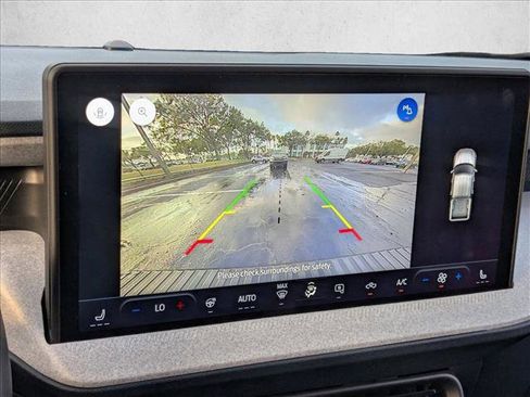 Used 2025 Ford Maverick XLT w/ XLT Luxury Package image 9