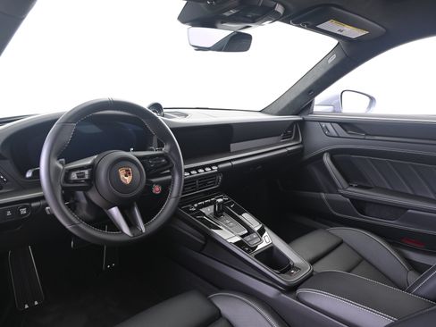 Certified 2026 Porsche 911 Carrera GTS RWD image 4