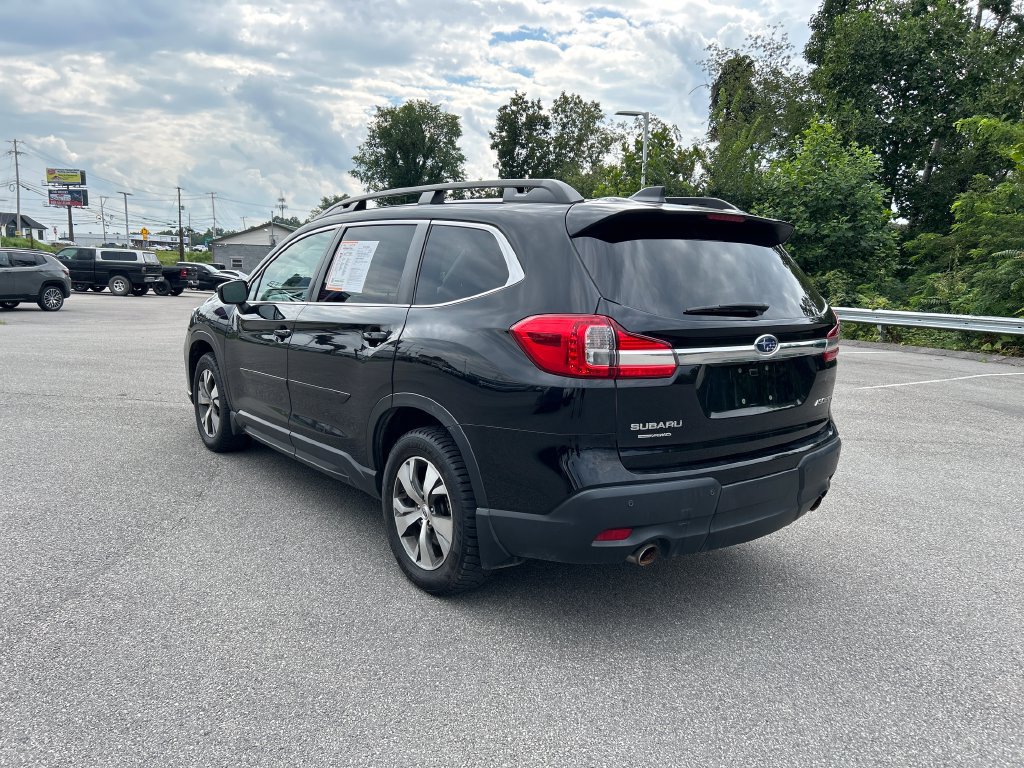 Used 2022 Subaru Ascent Premium w/ Convenience Package AWD/4WD image 3
