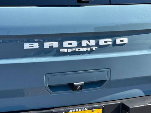 Used 2022 Ford Bronco Sport Outer Banks w/ Tech Package AWD/4WD image 27