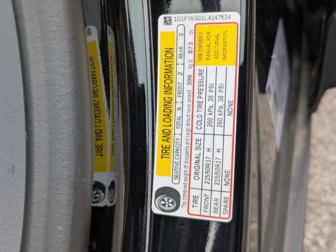 Used 2020 Chevrolet Bolt LT image 37