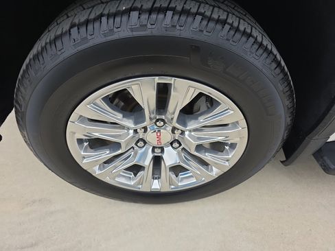 Used 2022 GMC Sierra 1500 Denali AWD/4WD image 5