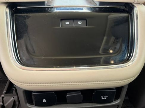Used 2024 Lincoln Navigator L Reserve AWD/4WD image 15