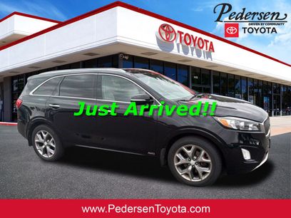 Used 2016 Kia Sorento SX