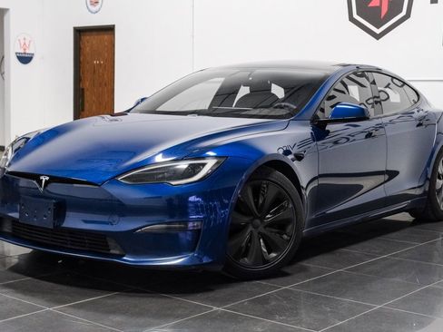 Used 2022 Tesla Model S image 8