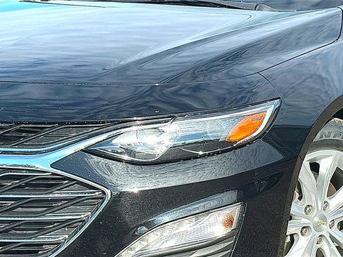 Used 2024 Chevrolet Malibu LT image 4