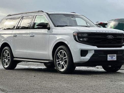 Used 2025 Ford Expedition Max Active image 7