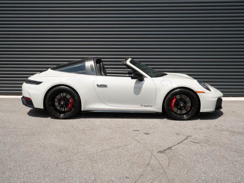 Used 2026 Porsche 911 Targa 4 GTS AWD/4WD image 23