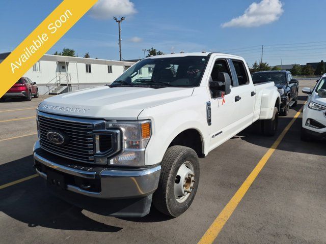Used 2022 Ford F350 XLT AWD/4WD image 1