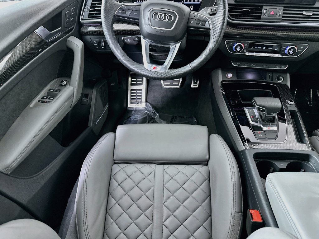 Used 2025 Audi SQ5 Premium Plus AWD/4WD image 25