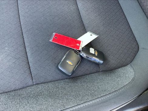 Used 2022 Chevrolet Silverado 1500 RST image 13