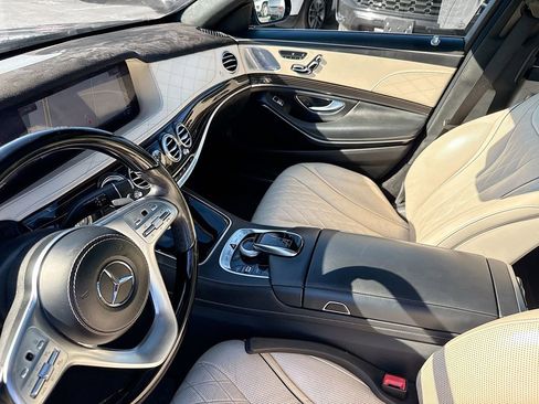 Used 2019 Mercedes-Benz S 560 4MATIC Sedan image 26