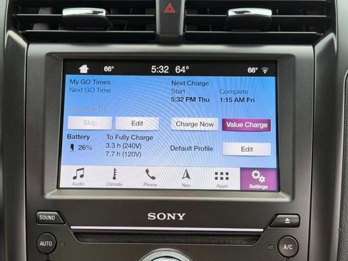 Used 2019 Ford Fusion Energi Titanium FWD image 62