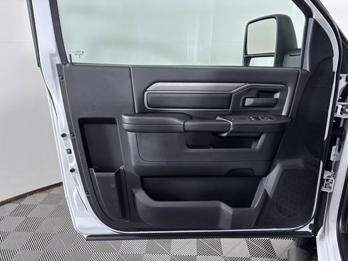 New 2026 RAM 2500 Tradesman image 25