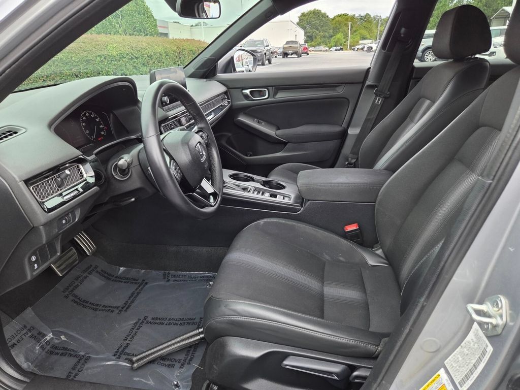 Used 2024 Honda Civic Sport image 5