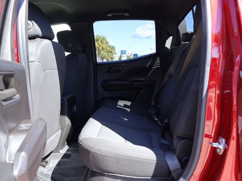 Used 2024 Chevrolet Colorado Trail Boss w/ Advanced Trailering Package image 10