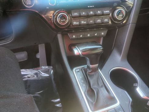 Used 2019 Kia Sportage EX w/ Option Group 040 AWD/4WD image 12