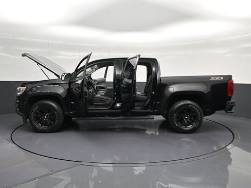 Used 2017 Chevrolet Colorado Z71 RWD image 34