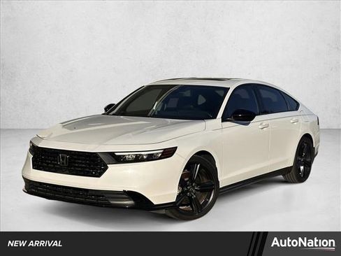 Used 2023 Honda Accord Sport image 1