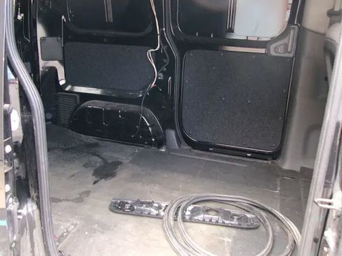Used 2020 Nissan NV200 SV w/ Sliding Glass Door Package FWD image 10