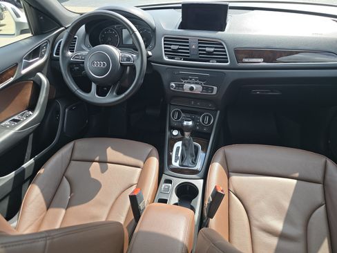 Used 2016 Audi Q3 2.0T Prestige AWD/4WD image 19