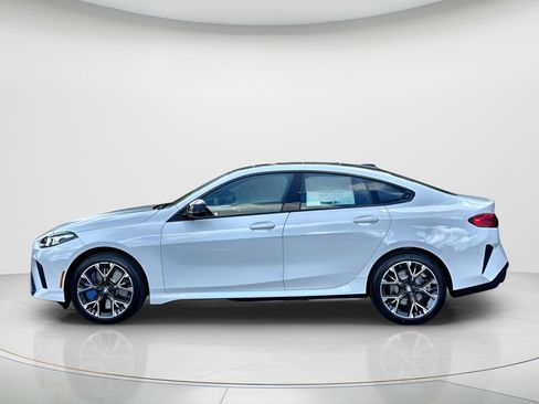 New 2026 BMW 228i w/ Technology Package FWD image 10