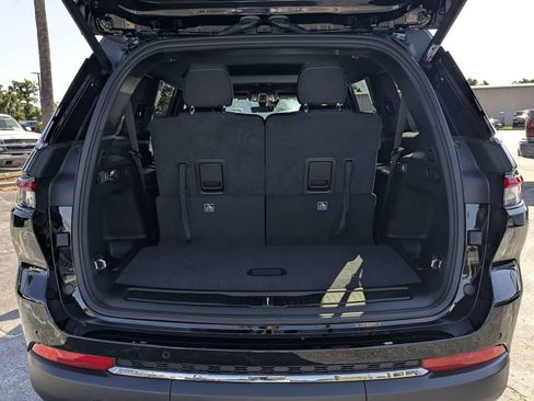 New 2026 Jeep Grand Cherokee L Laredo AWD/4WD image 13