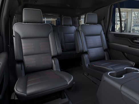 New 2026 GMC Yukon AT4 Ultimate w/ LPO, Floor Liner Package AWD/4WD image 17