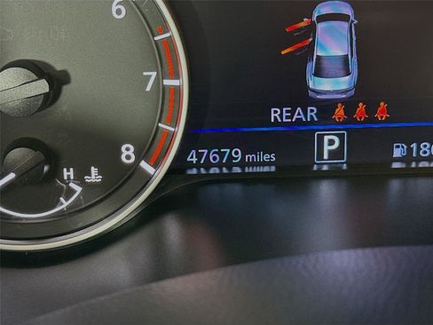 Used 2024 Nissan Altima 2.5 SV image 13