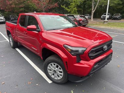 New 2025 Toyota Tacoma SR5