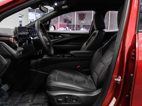 Used 2024 Chevrolet Blazer EV RS image 4