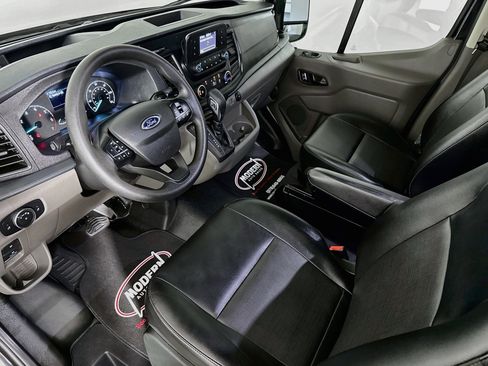 Used 2023 Ford Transit 250 148 High Roof Extended w/ Load Area Protection Package RWD image 8