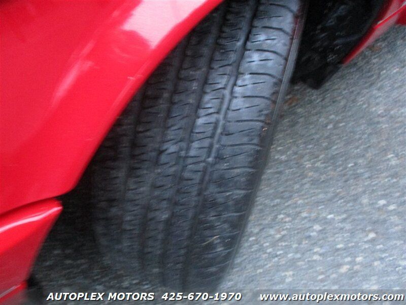 Used 1992 Cadillac Allante FWD image 17