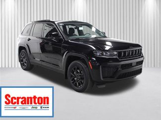 New 2026 Jeep Grand Cherokee Altitude AWD/4WD video 1